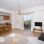 Apartamento Elaia - & *